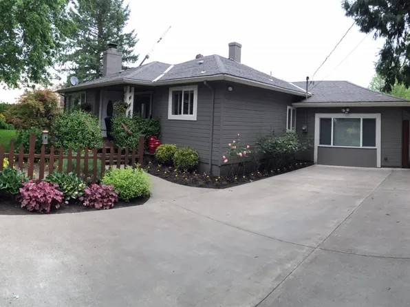 900 Williams St, Newberg, OR 97132