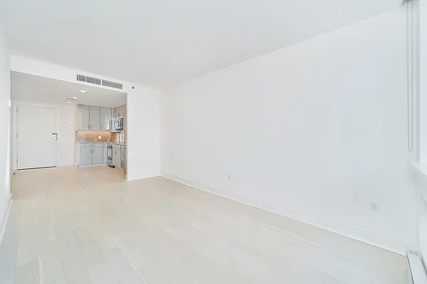 Rented by Compass | media 4