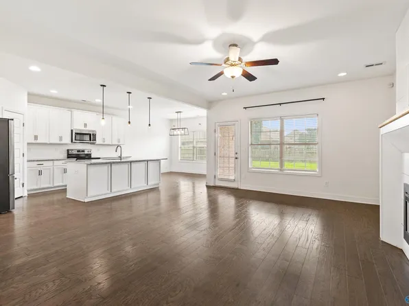 11006 Thorne Dr, Madison, AL 35757