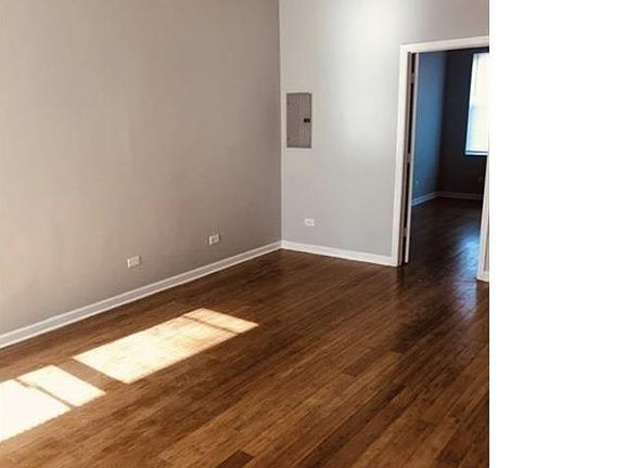 5th image of 7810 S Paulina St