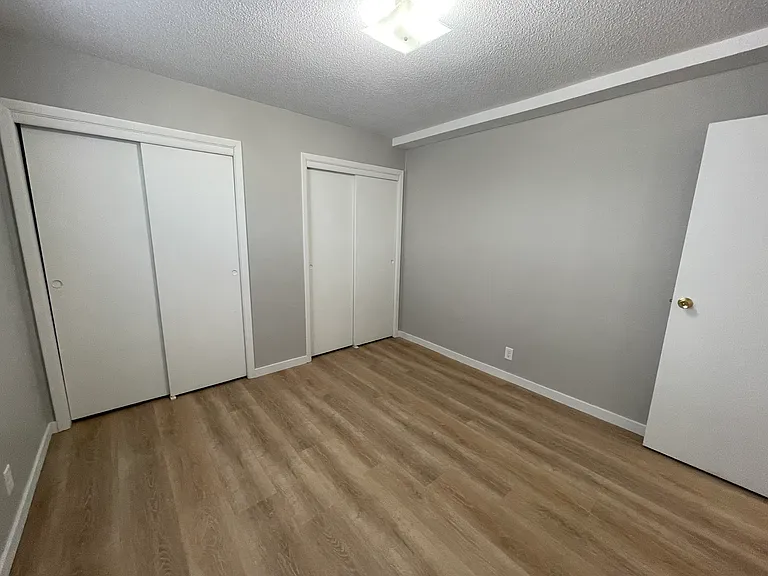 1008 S 30th Ave #8 — Photo 7