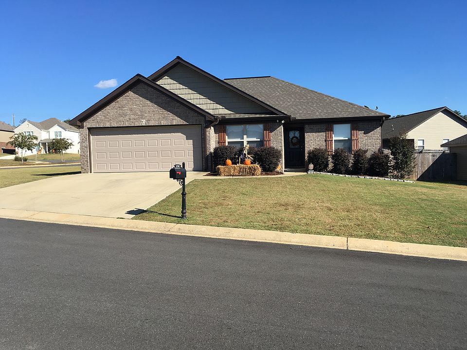 1st image of 12749 Mill Creek Dr