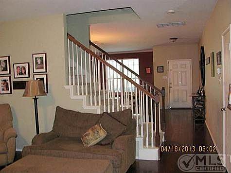 1st image of 7329 Starwood Dr