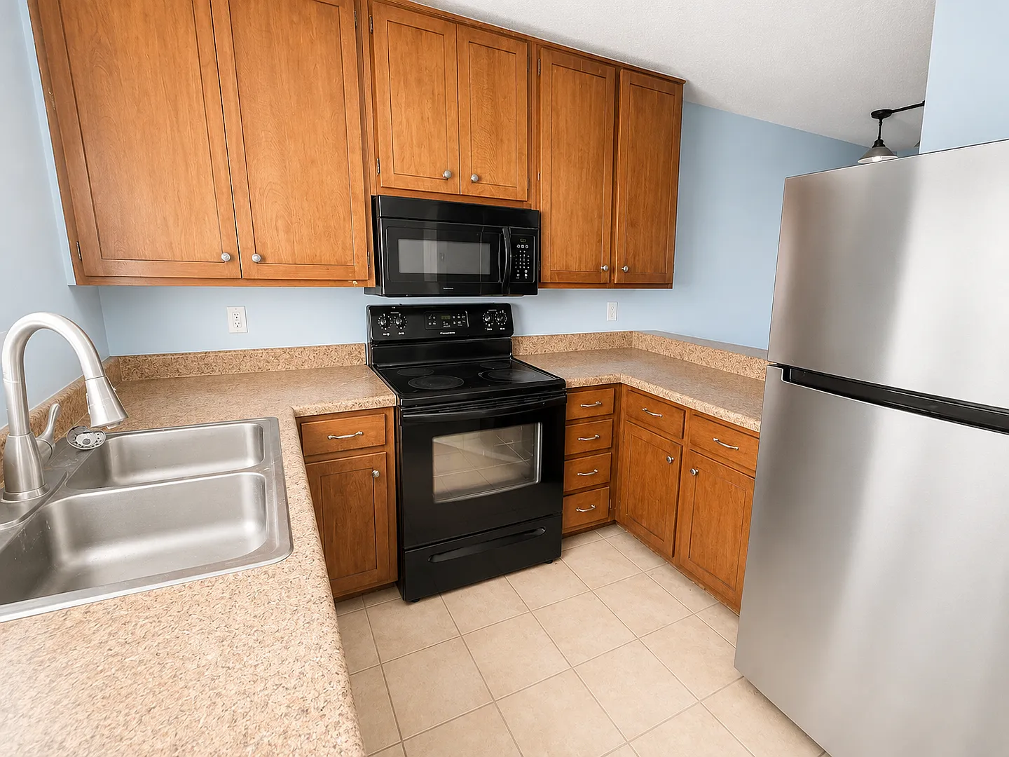 LCO 1491 E Alamo — Photo 3