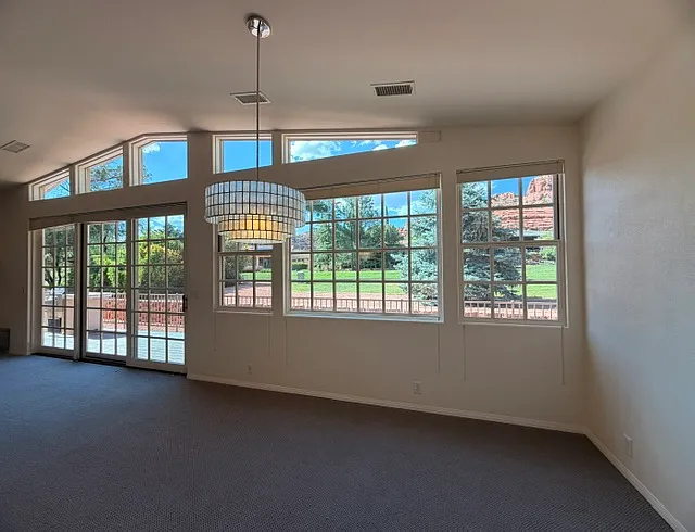 230 Red Rock Cove Dr — Photo 10