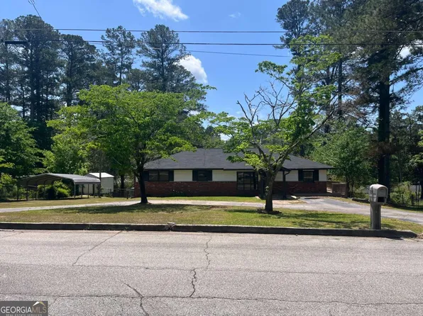 203 S Chilton Cres, Lagrange, GA 30240