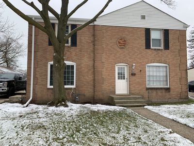 (Undisclosed Address), Waukegan, IL, 60085