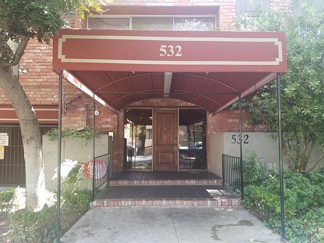 1st image of 532 N Rossmore Ave APT 114