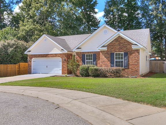 2nd image of 952 Arbor Springs Cir