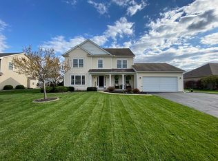 7049 Saddleback Rd, Maumee, OH 43537