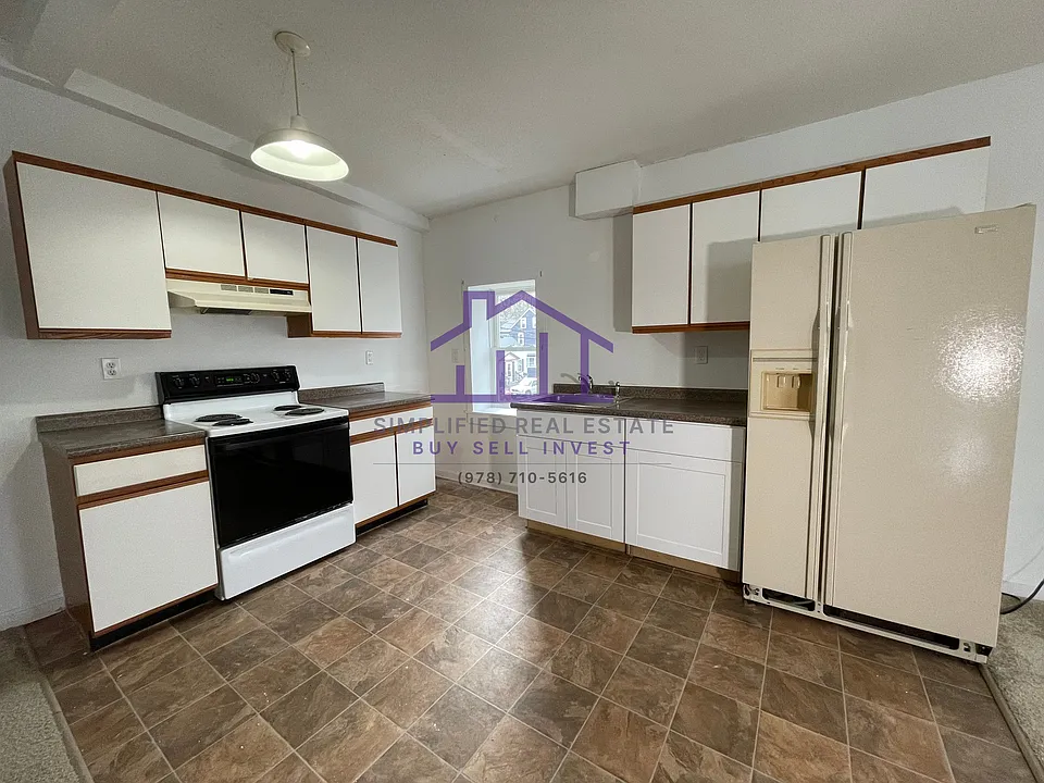 62 Green St #209