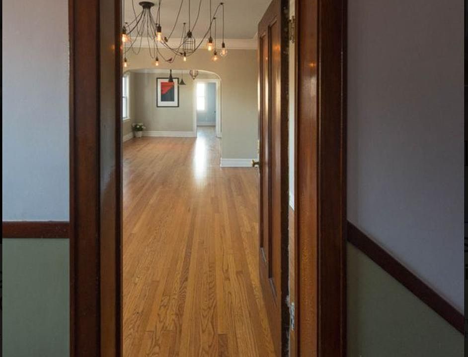 1st image of 2239 W Argyle St #2