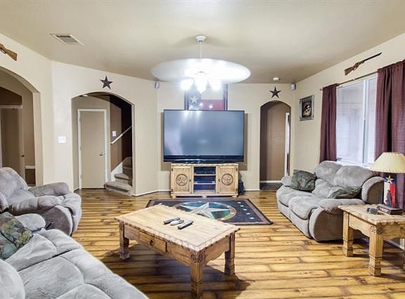 5th image of 218 Garden Valley Ln