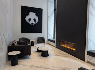 20 Edward St #1918, Toronto, ON M5G 0C5