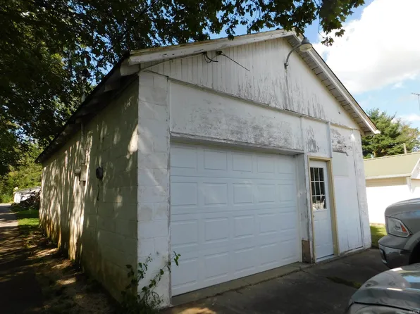 N Side Bristol St, Salem, IN 47167