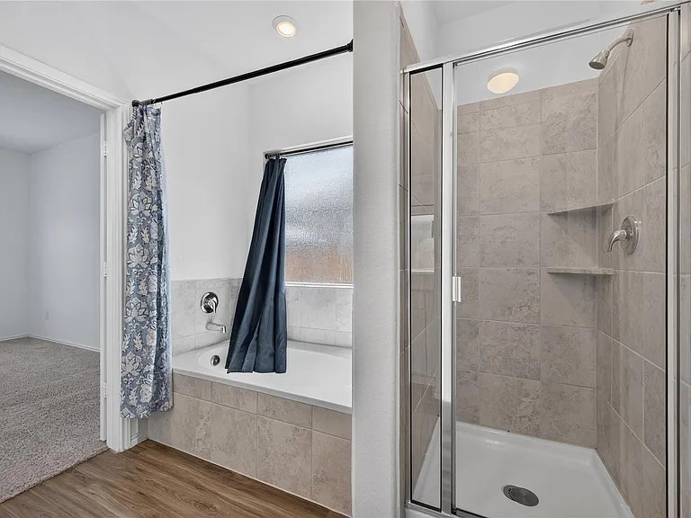 1600 Cobblecrest Ln — Photo 14