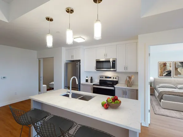 Ballantyne Apartments