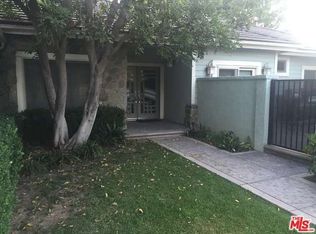 10653 Etiwanda Ave, Porter Ranch, CA 91326