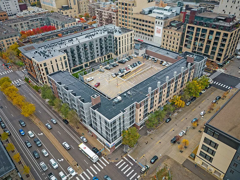 St Anthony Mills Apartments — Photo 25