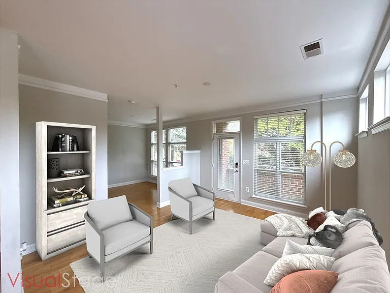 534 Oakland Ave — Photo 2