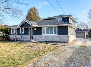 1762 Shawnee Rd, Tecumseh, ON N8N 1S5