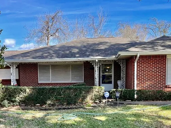 14 S Black Oak St, Texas City, TX 77591