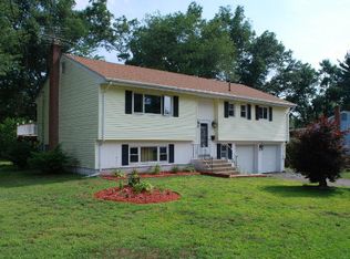 431 Oconnell Dr, East Hartford, CT 06118