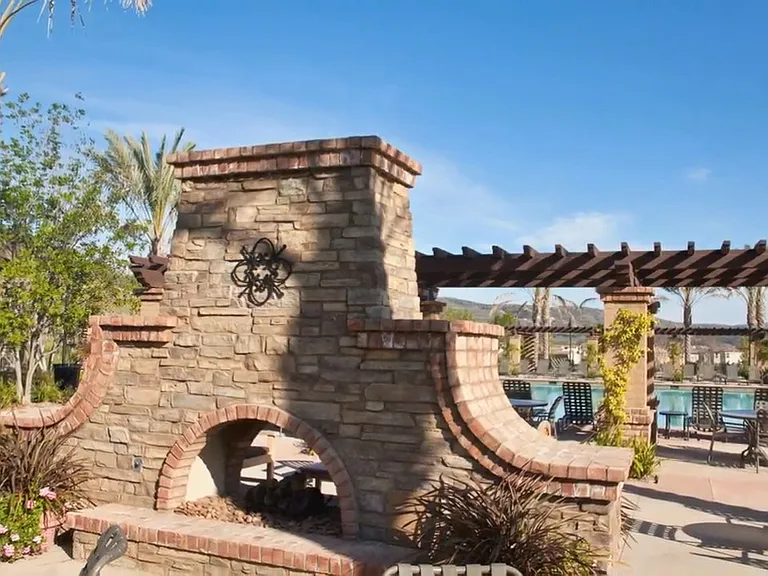 2680 E Santa Fe Rd — Photo 29