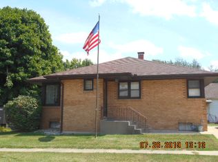 329 W Dakota St, Spring Valley, IL 61362