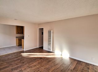 643 E 99th St APT 6, Inglewood, CA 90301