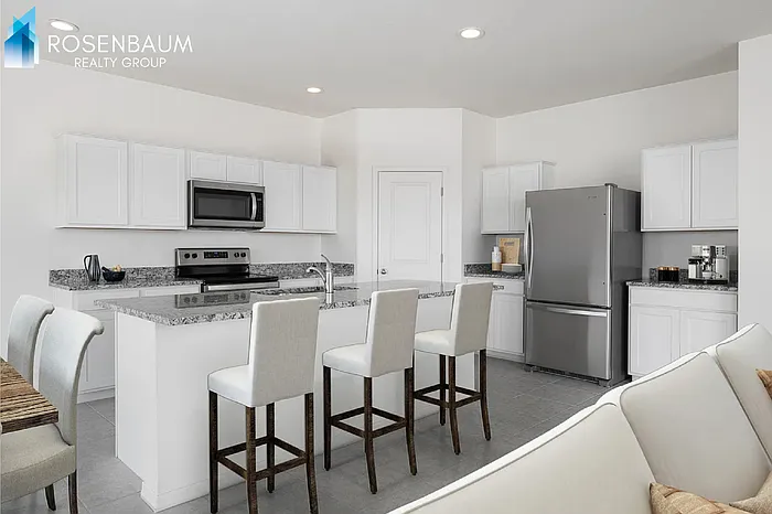 47662 W Mellen Ln — Photo 2