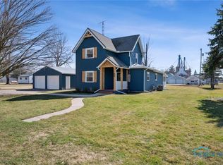 145 Carl St, Mc Clure, OH 43534