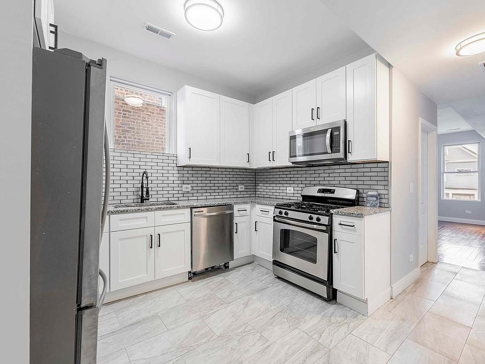 1st image of 3710 W Diversey Ave #2