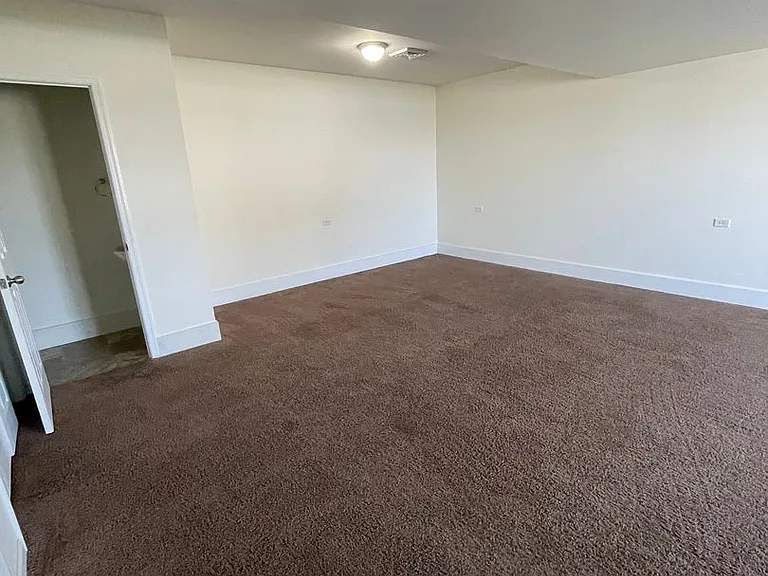 76 Bryn Way — Photo 9