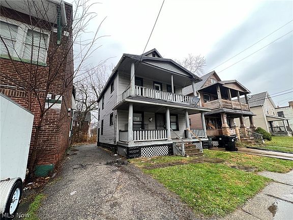 2nd image of 12107 Forest Ave