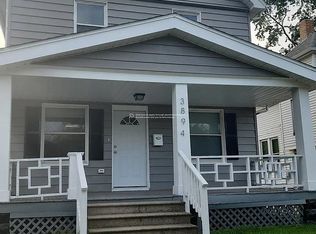 3894 E 42nd St, Newburgh Heights, OH