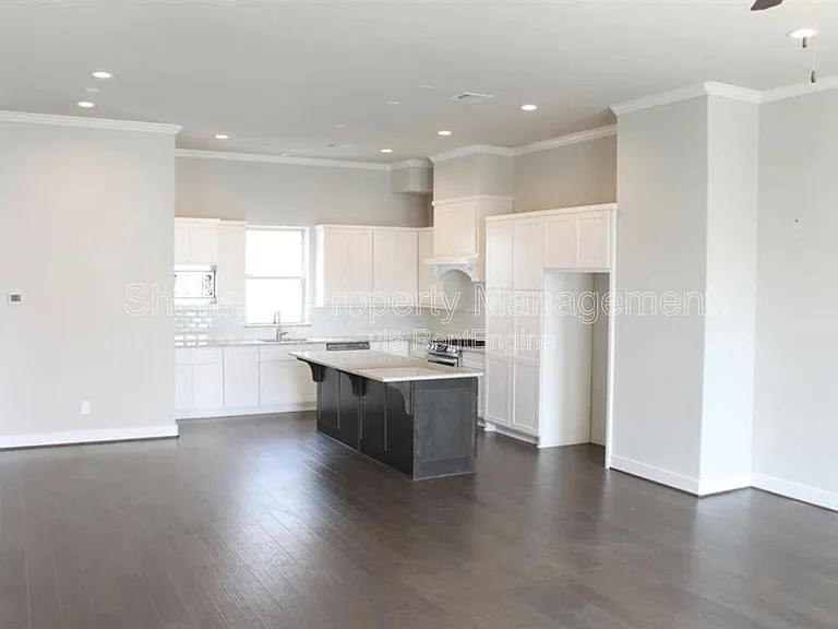 10915 Brookeshire Chase Ln — Photo 17