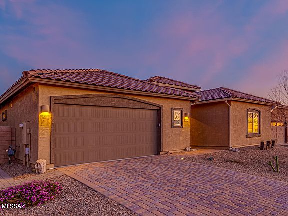 3rd image of 14350 N Whitehorn Pl