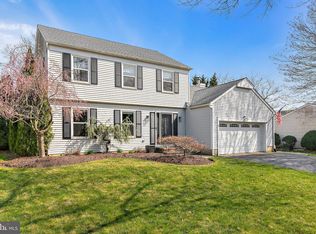 122 Joanna Dr, Toms River, NJ 08753