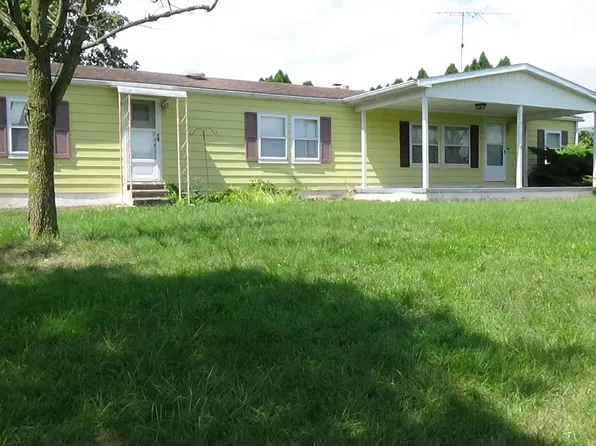 9 Bridgewater Rd, Newville, PA 17241