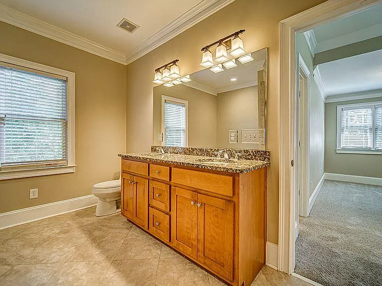 3530 Glenwood Rd — Photo 14