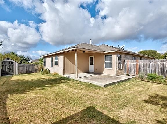 5th image of 279 Covent Dr
