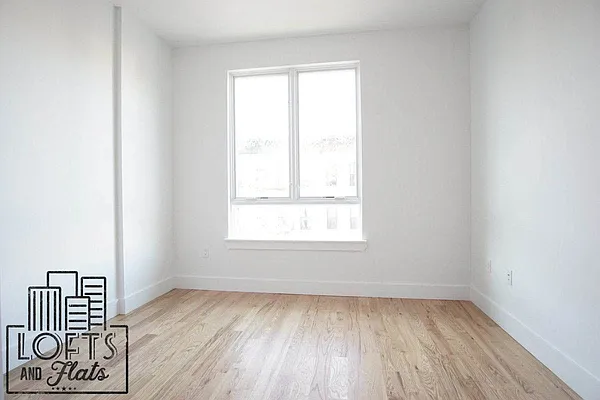 Rented by Lofts and Flats LLC | media 26