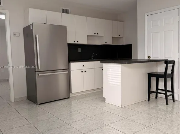 3666 SW 24th Ter #R, Miami, FL 33145