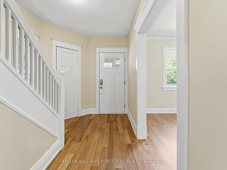 289 Wolverleigh Blvd — Photo 6
