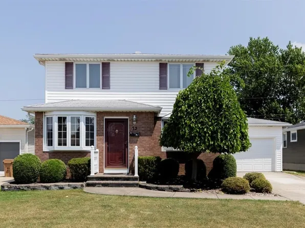 73 Judith Dr, Cheektowaga, NY 14227