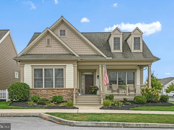 328 Liberty St, Ephrata, PA 17522