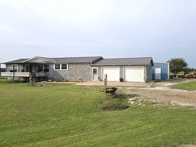 775 E Apache St, Medford, OK, 73759