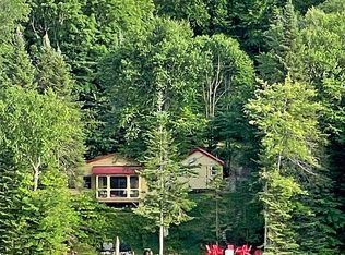 40 Parker Trl, Owls Head, NY 12969