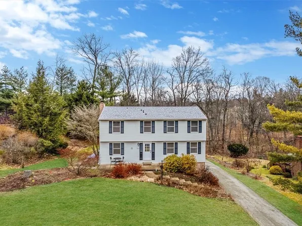 401 Lorlita Ln, Pittsburgh, PA 15241